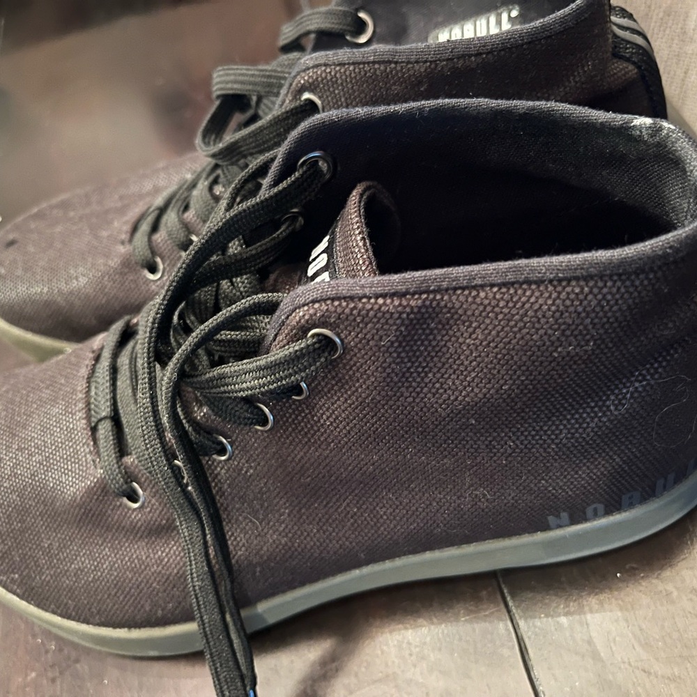 Black & army green NoBull mid top women’s size 7 1/2 worn 2 times